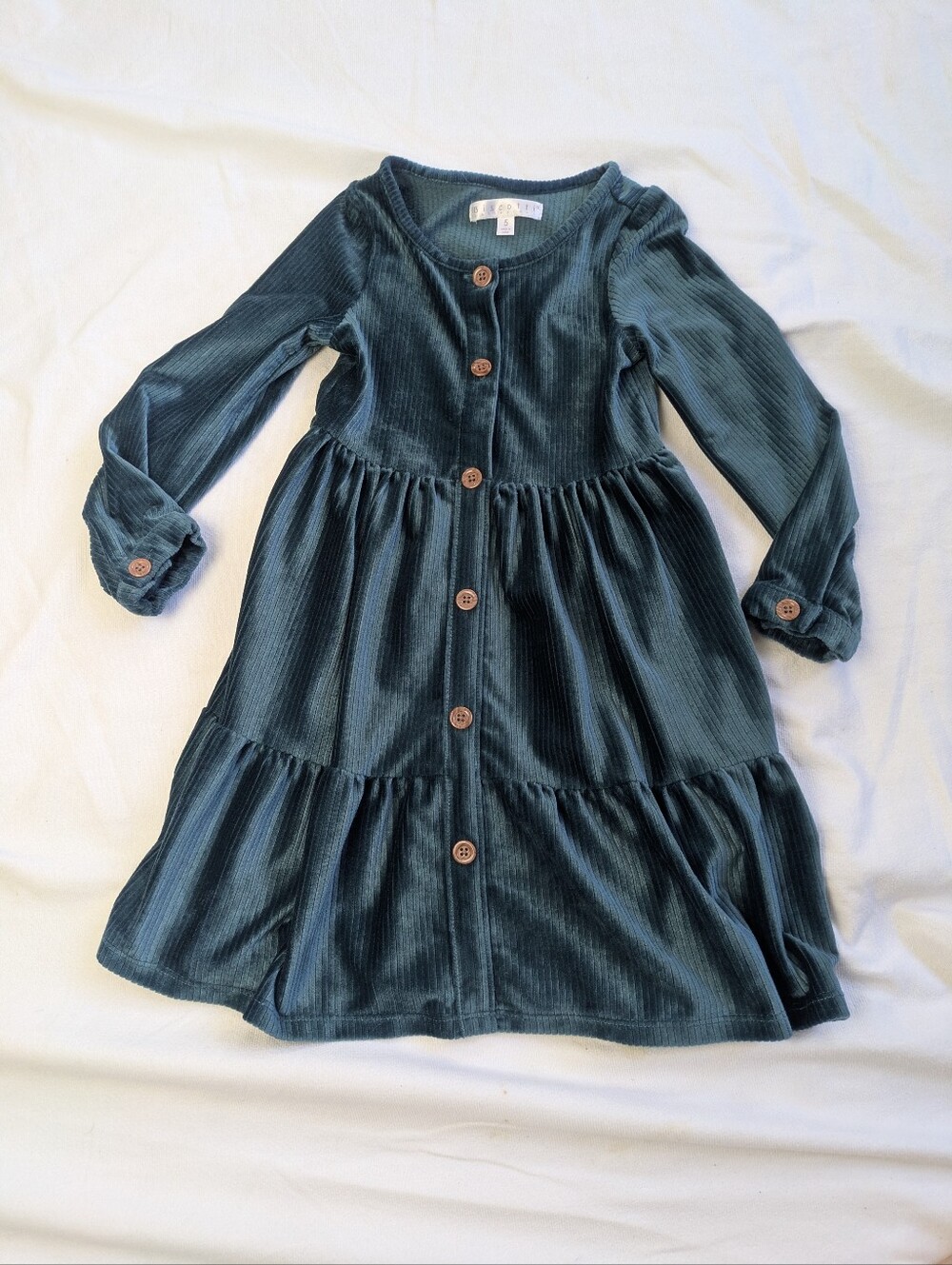 Girls Size 5 Shiny Emrald Green Ribbed Dress